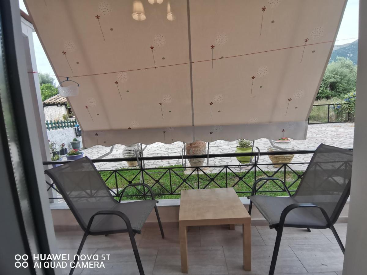 Nely'S Luxury Home Нідрі Екстер'єр фото